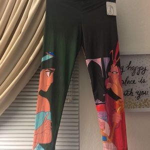 Disney Hot Topic Aladdin Leggings